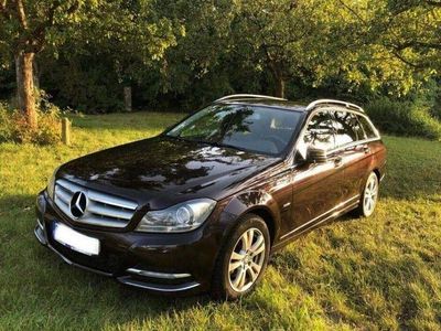 Mercedes 220