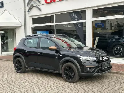 Gebraucht Dacia Sandero Extreme 91 PS (66 kW) 2024 Schwarz Limousine
