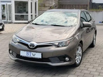 Gebraucht Toyota Auris Comfort 116 PS (85 kW) 2016 Grau Limousine