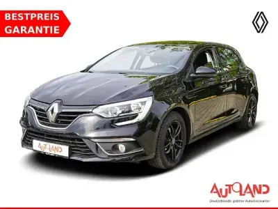 Gebraucht Renault Mégane 132 PS (97 kW) 2019 Schwarz Limousine