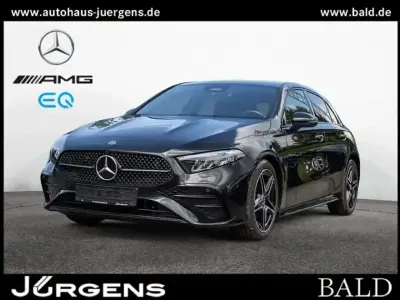 Gebraucht Mercedes A180 AMG 136 PS (100 kW) 2025 Schwarz metalliclack kosmossch Limousine