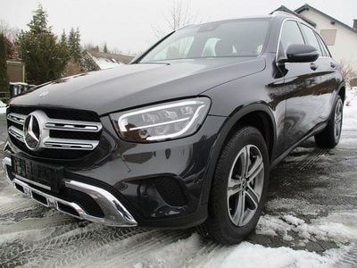 Gebraucht Mercedes GLC300e 194 PS (142 kW) 2021 Grau SUV