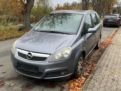 Gebraucht Opel Zafira 140 PS (102 kW) 2007 Silber Van / Kleinbus
