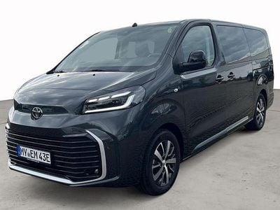 Usata Toyota Proace Verso 100 kW (136 CV) 2025 Grigio Station wagon