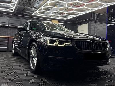 Gebraucht BMW 520 Luxury Line 190 PS (139 kW) 2021 Schwarz Kombi