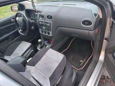 Usata Ford Focus 2004 Argento Berlina