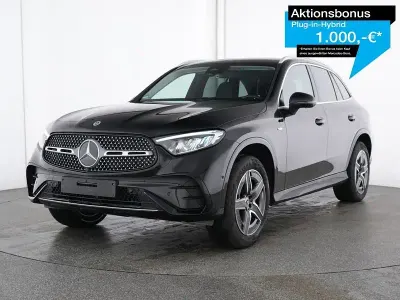 Używany Mercedes GLC300e AMG 313 KM (230 kW) 2025 Czarny SUV