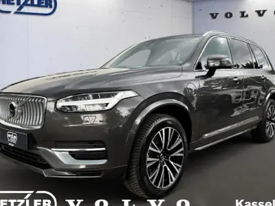 Gebraucht Volvo XC90 Ultimate 455 PS (334 kW) 2023 Platinum grey / metallic SUV
