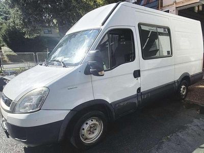 Gebraucht Iveco Daily 136 PS (100 kW) 2011 Weiß Van