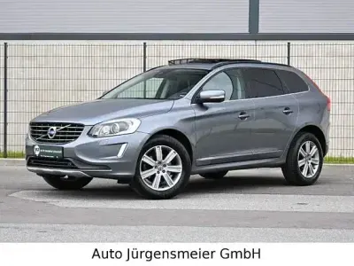 Używany Volvo XC60 Momentum 220 KM (161 kW) 2016 Szary SUV