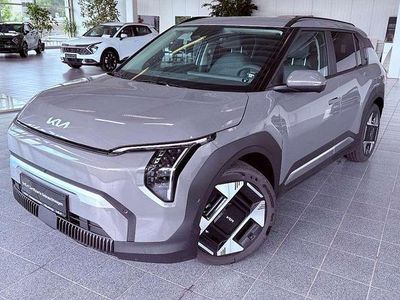 Grau Gebraucht 2025 Kia EV3 SUV | 37.175 € (Etwas zu teuer)