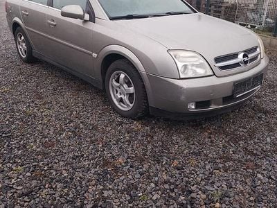 Gebraucht Opel Vectra 122 PS (89 kW) 2002 Beige Limousine