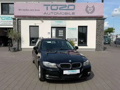 Gebraucht BMW 320 Sport Line 177 PS (130 kW) 2009 Schwarz Kombi