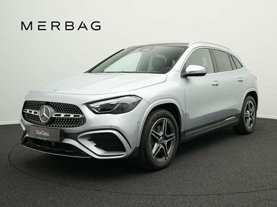 Gebraucht Mercedes GLA200 150 PS (110 kW) 2025 Silber SUV