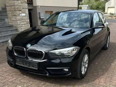 Gebraucht BMW 116 Advantage 116 PS (85 kW) 2017 Schwarz Kleinwagen