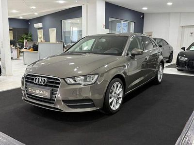 Gebraucht Audi A3 Ambiente 140 PS (102 kW) 2014 Grau Limousine