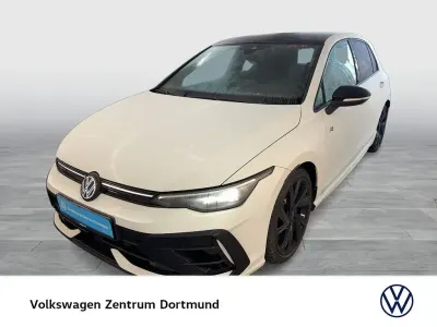 Używany VW Golf VIII Black Edition 333 KM (244 kW) 2025 Biały Sedan/Limuzyna
