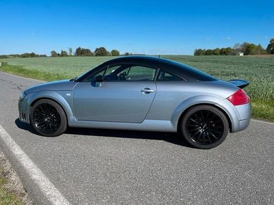 Second-hand Audi TT Sport 239 CP (175 kW) 2005 Gri Coupe