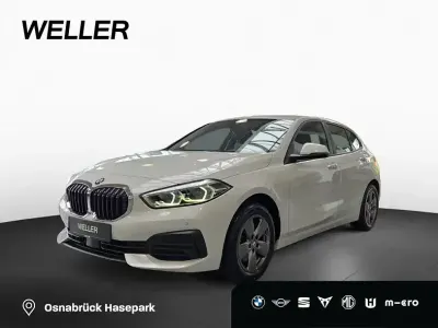 Gebraucht BMW 118 Advantage 136 PS (100 kW) 2023 Alpinweiss iii (weiß) Kleinwagen