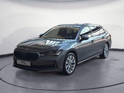 Gebraucht Skoda Superb Selection 204 PS (150 kW) 2025 Grau Kombi