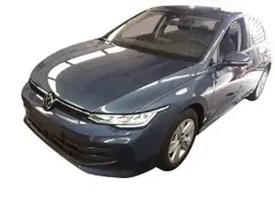 Gebraucht VW Golf VIII Life 116 PS (85 kW) 2025 Blau Limousine