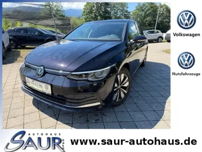 Gebraucht VW Golf VIII Move 131 PS (96 kW) 2023 Deep black perleffekt (metallic) Limousine