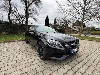 Gebraucht Mercedes C200 Exclusive 184 PS (135 kW) 2015 Schwarz Limousine