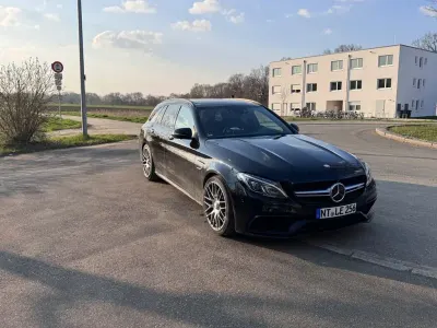 Gebraucht Mercedes C63 AMG AMG 476 PS (350 kW) 2017 Schwarz Limousine
