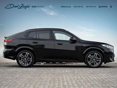 Gebraucht BMW X2 M Sport 150 PS (110 kW) 2025 Saphirschwarzmetallic SUV