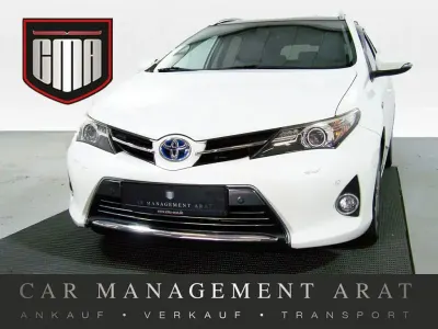 Gebraucht Toyota Auris Touring Sports Executive 136 PS (100 kW) 2014 White crystal shine (metallic) Kombi