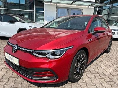 Gebraucht VW Golf VII Style 150 PS (110 kW) 2021 Rot Kleinwagen