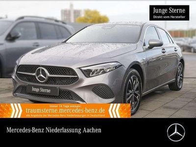Gebraucht Mercedes A250 Advanced Plus 163 PS (119 kW) 2025 Grau Limousine