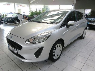Gebraucht Ford Fiesta Trend 71 PS (52 kW) 2017 Silber Limousine