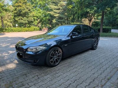 BMW 528