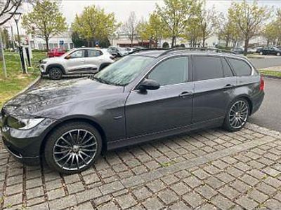 Gebraucht BMW 325 218 PS (160 kW) 2007 Grau Kombi