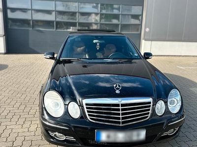 Gebraucht Mercedes E420 Avantgarde 314 PS (230 kW) 2006 Schwarz Limousine