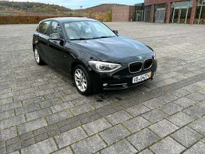 Gebraucht BMW 116 136 PS (100 kW) 2012 Schwarz Kleinwagen