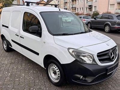 Mercedes Citan 109