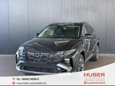 Neu Hyundai Tucson Comfort 150 PS (110 kW) 2026 Cypress green SUV