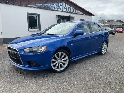 Gebraucht Mitsubishi Lancer Sportback Intense 143 PS (105 kW) 2009 Blau Limousine