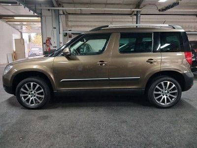 Gebraucht Skoda Yeti Adventure 105 PS (77 kW) 2013 Braun SUV
