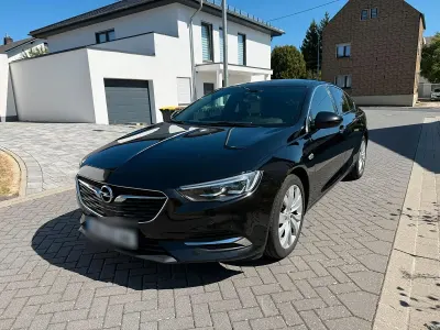 Gebraucht Opel Insignia 170 PS (125 kW) 2017 Schwarz Limousine
