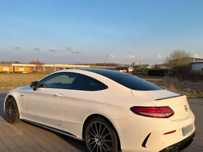 Gebraucht Mercedes C400 AMG 333 PS (244 kW) 2018 Weiß Coupé