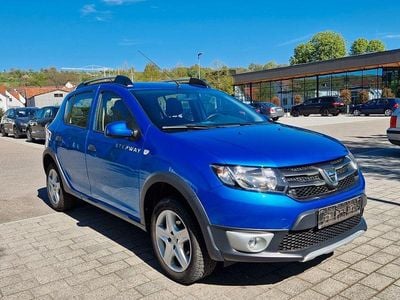 Second-hand Dacia Sandero Prestige 90 CP (66 kW) 2016 Albastru Berlinǎ