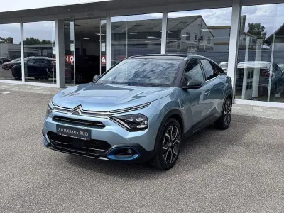 Gebraucht Citroën e-C4 Shine 100 kW (136 PS) 2022 Blau Limousine