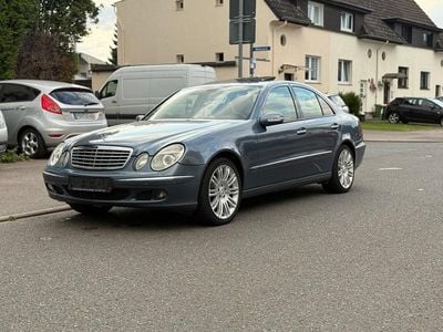 Mercedes E220