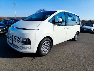 Gebraucht Hyundai Staria 224 PS (164 kW) 2026 Weiß Van / Kleinbus