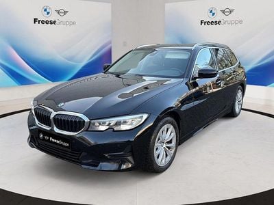 Schwarz Gebraucht 2021 BMW 318 Sport Line Kombi | 21.490 € (Fairer Preis)