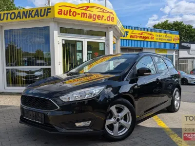 Gebraucht Ford Focus 120 PS (88 kW) 2015 Schwarz Limousine