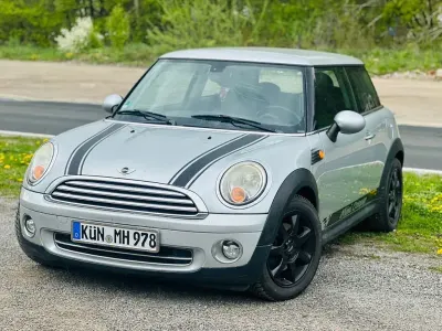 Gebraucht Mini Cooper 122 PS (89 kW) 2010 Silber Kleinwagen